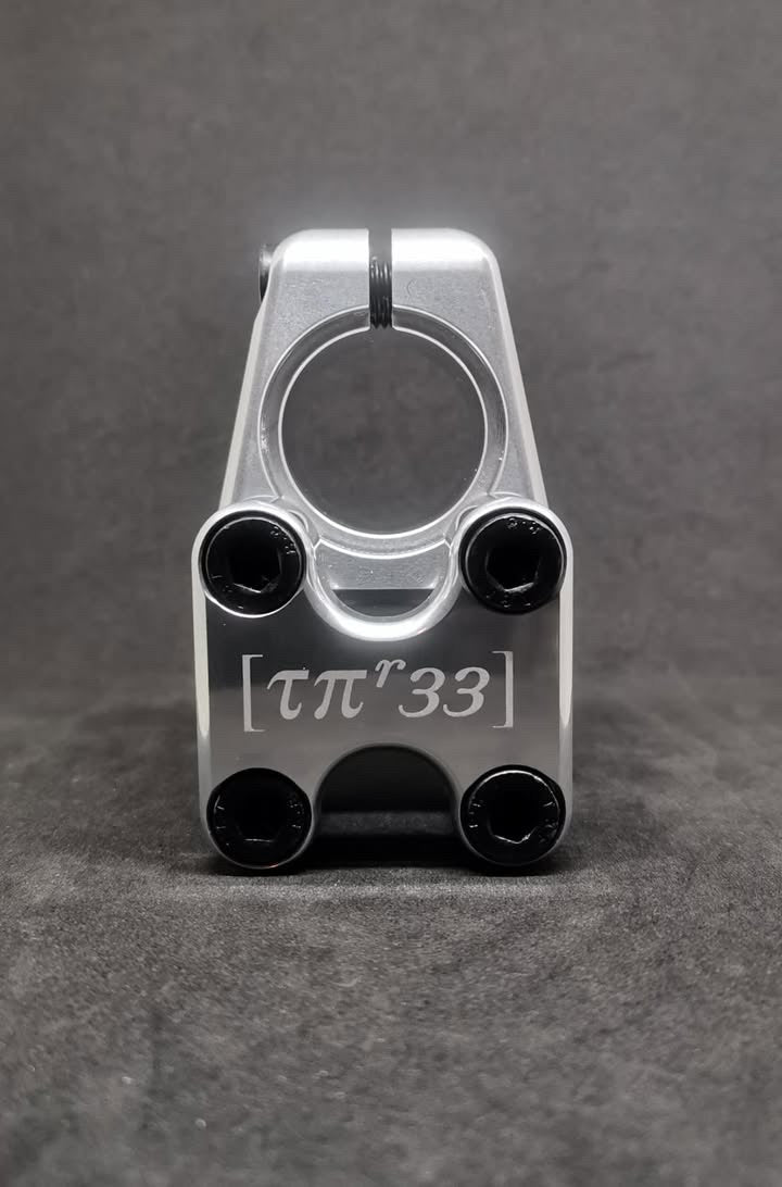 Three V2 33mm Vorbau / Stem Polished