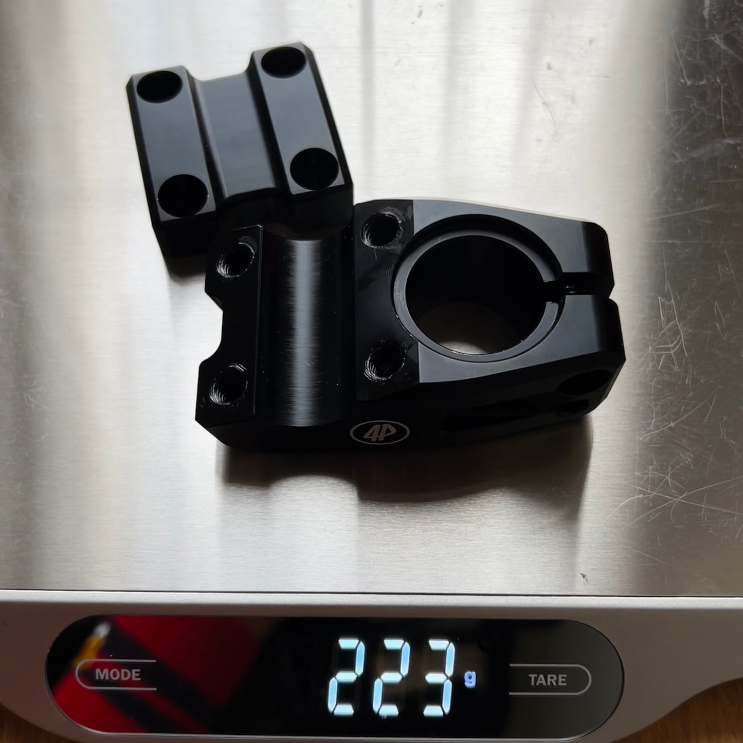 Fourpegsbmx Topload 37mm Vorbau / Stem Polished w/Silver Bolts