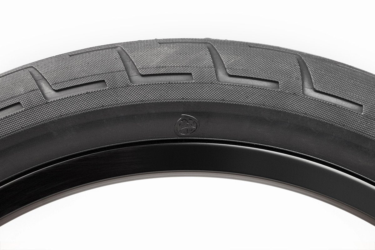 BSD Donnastreet 2.3” Reifen / Tire Black