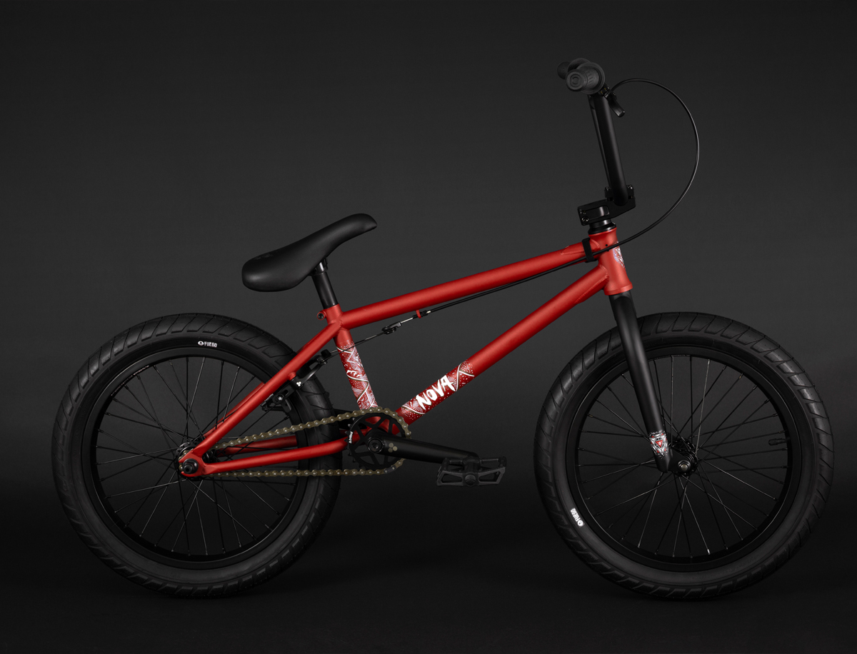 fly_nova_red2