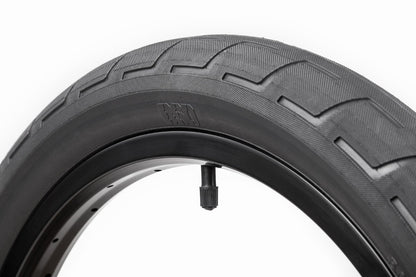 BSD Donnastreet 2.3” Reifen / Tire Black